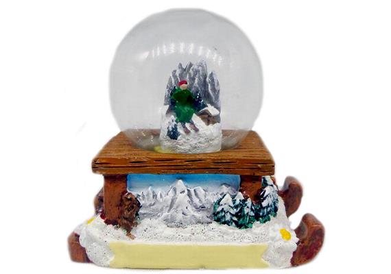 Schneekugel Schlitten, Winterlandschaft, 4.5cm