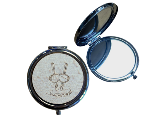 Taschenspiegel mit Holzdeckel, Gravur Switzerland, Ski und Brille