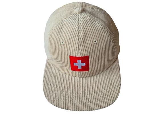 Cord Cap mit Schweizerkreuz und Switzerland Stick