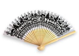 Fächer mit Scherenschnitt