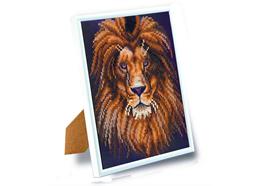 Lion, image 21x25cm avec cadre Crystal Art