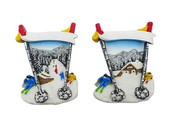 Magnet Winterlandschaft mit Skistöcke, 2 assortiert
