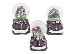Schneekugel Sommer Lederhosen, 3 assortiert, 4.5cm